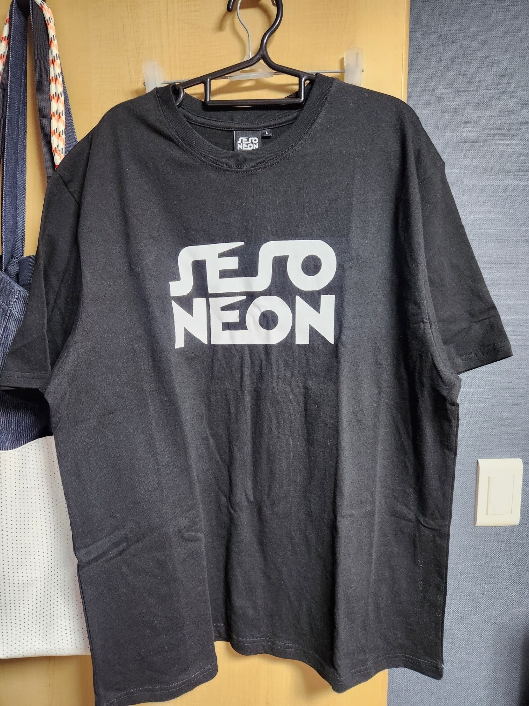 SE SO NEON 새소년 공식 굿즈샵 | 마플샵